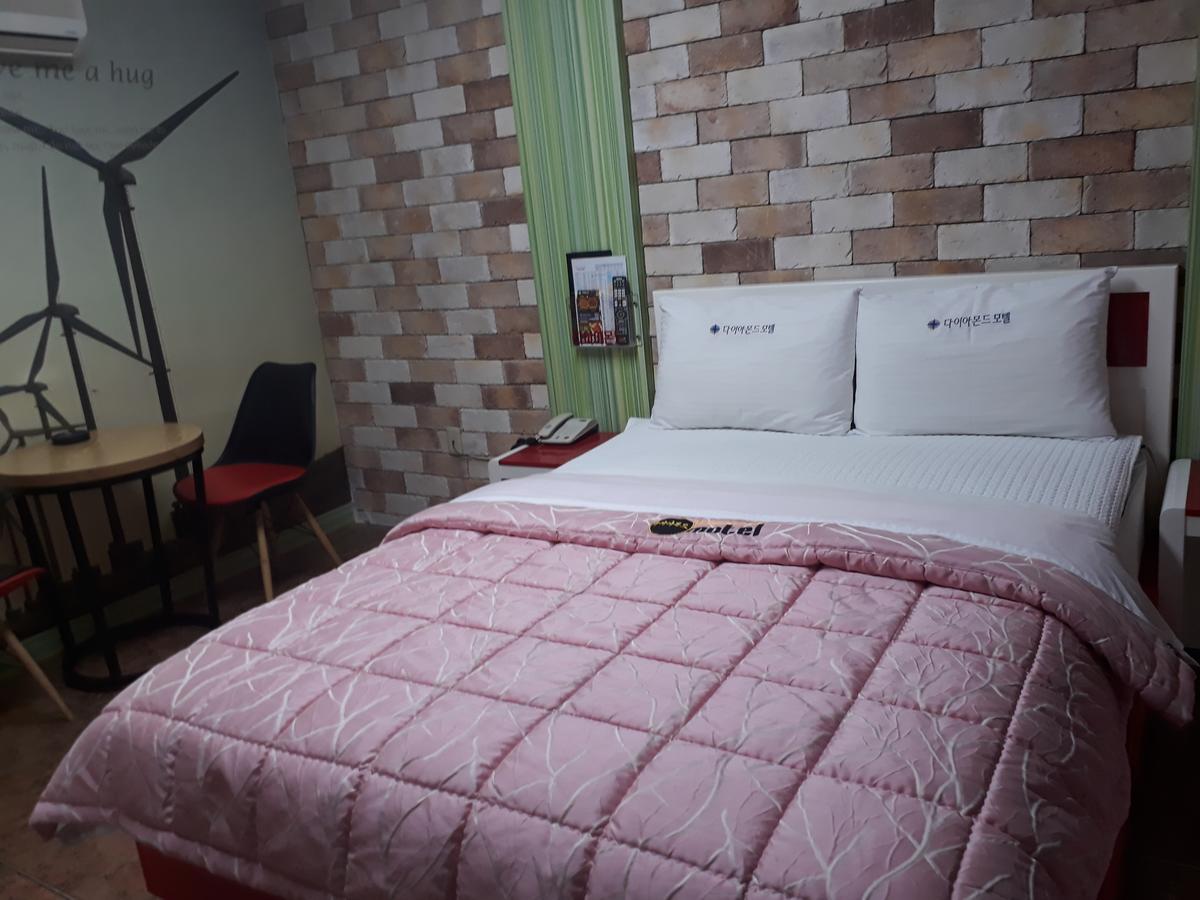 Diamond Motel Sacheon Exteriér fotografie
